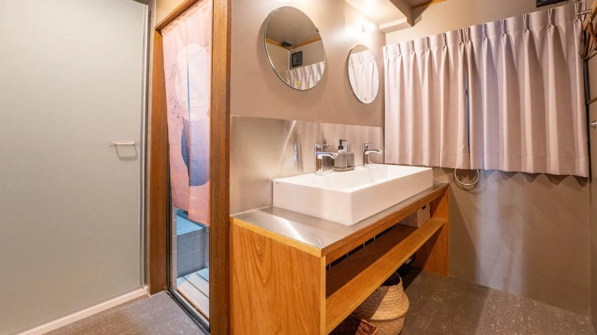 1St And 2Nd Floors - Vacation Stay 18640 Osaka